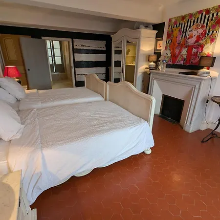 Bed & Breakfast Les Chapeliers Claviers